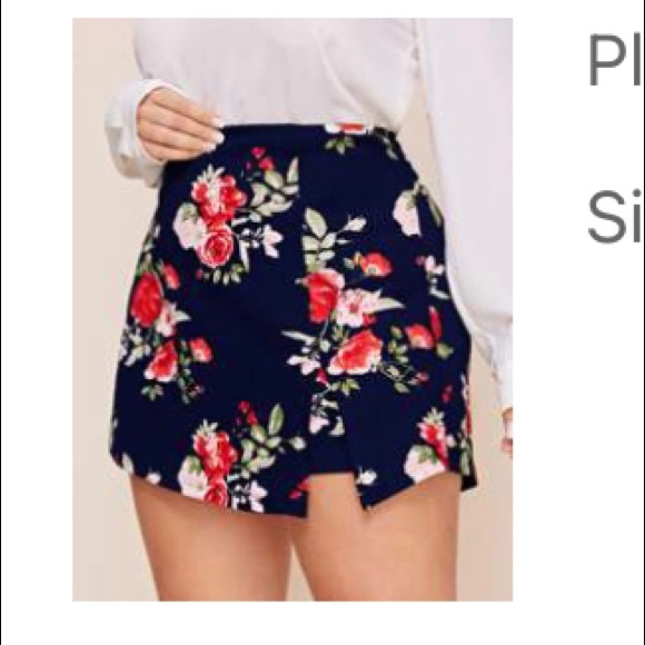 Floral split hem skort - Picture 2 of 2